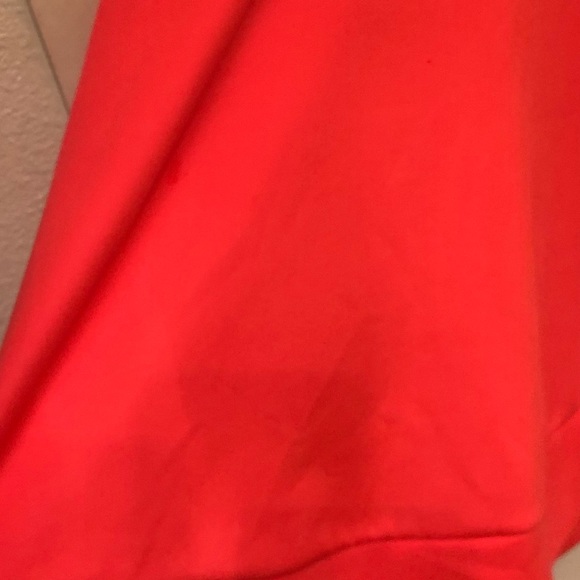 Hot pink deep v dress - Picture 2 of 3